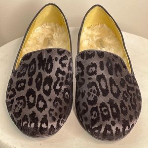 Birdies black on black leopard / faux fur lined flats